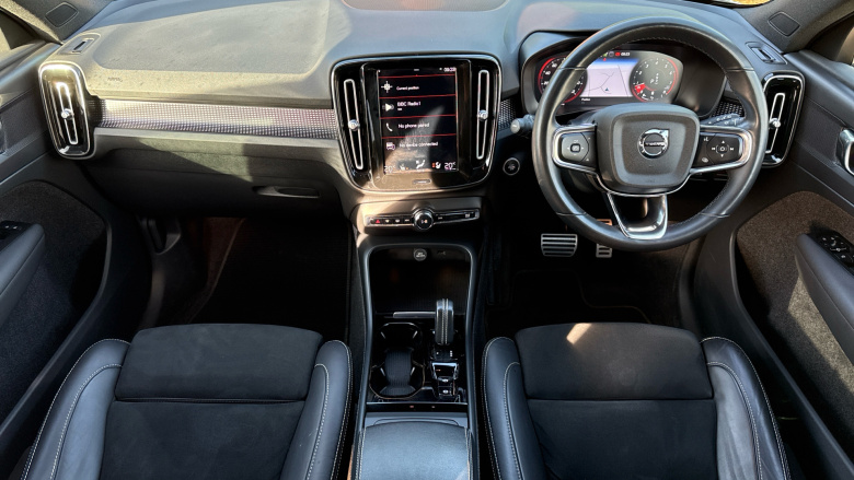 Volvo Xc40 2.0 B4P R DESIGN 5dr Auto Petrol Estate